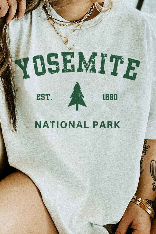 YOSEMITE NATIONAL PARK GRAPHIC TEE